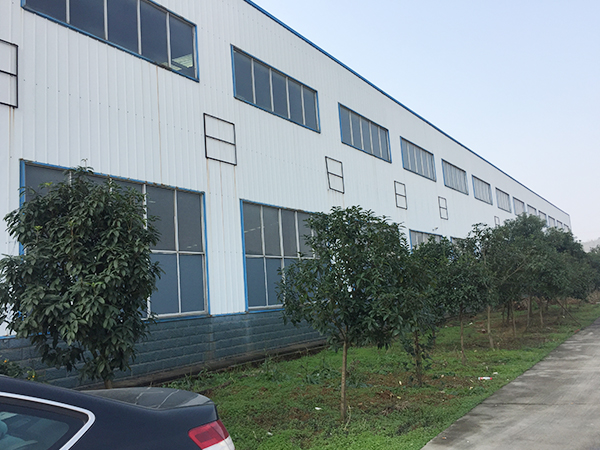 湘潭市岳塘区昌盛容器经营部,湘潭PE水箱销售,船销售,吨桶制作哪里好